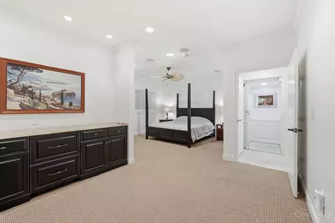 Bedroom - 1430 Riverside Dr, Cincinnati, OH 45202 photo 8 of 11