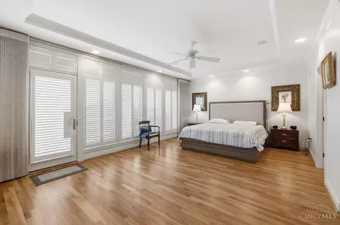 Bedroom - 1430 Riverside Dr, Cincinnati, OH 45202 photo 1 of 11