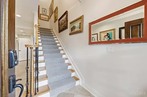 Entry Way - 1430 Riverside Dr, Cincinnati, OH 45202 photo 1 of 4