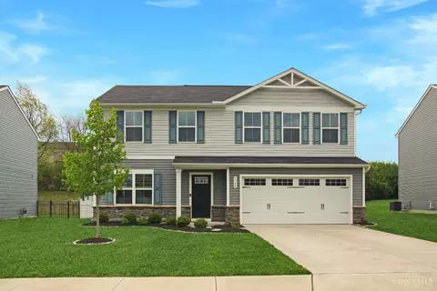 5730 Woodcreek Dr, Middletown, OH 45042