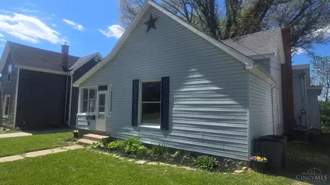 Exterior - 315 Center St, Blanchester, OH 45107 photo 3 of 4