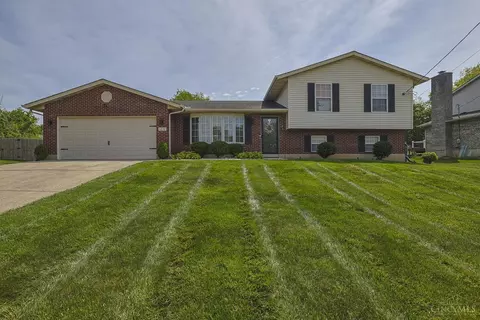 6238 Chablis Dr, Liberty Twp, OH 45011