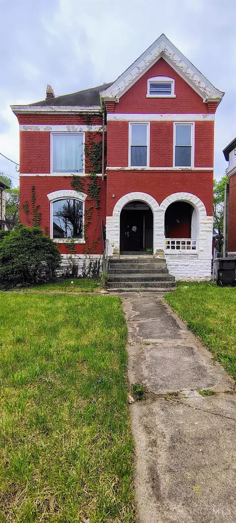837 Hutchins Ave, Cincinnati, OH 45229