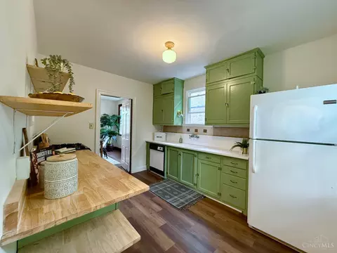Kitchen - 4261 Dane Ave, Cincinnati, OH 45223 photo 7 of 7