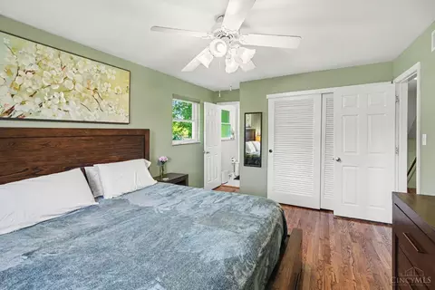 Bedroom - 1137 Immaculate Ln, Cincinnati, OH 45255 photo 2 of 6