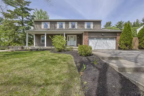 10023 Windzag Ln, Cincinnati, OH 45242