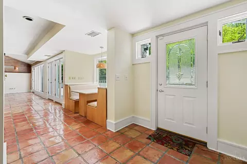 Entry Way - 3583 Cooper Rd, Blue Ash, OH 45241 photo 1 of 2