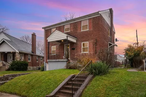 3919 Clerose Cir, Cincinnati, OH 45205