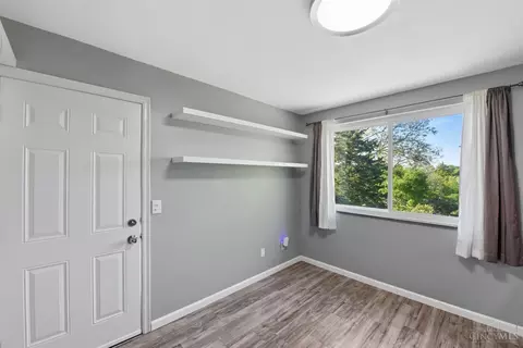 Bedroom - 627 Roebling Rd, Cincinnati, OH 45238 photo 1 of 2