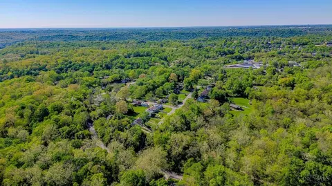 View/Area - 627 Roebling Rd, Cincinnati, OH 45238 photo 7 of 9