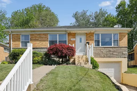 3266 Floridale Ln, Cincinnati, OH 45239