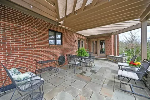 Exterior - 6183 W Fork Rd, Cincinnati, OH 45247 photo 6 of 15