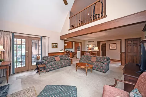 Living - 6183 W Fork Rd, Cincinnati, OH 45247 photo 8 of 9