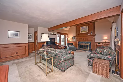 Living - 6183 W Fork Rd, Cincinnati, OH 45247 photo 4 of 9