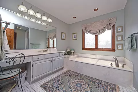 Bath - 6183 W Fork Rd, Cincinnati, OH 45247 photo 2 of 5