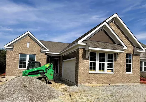 4518 Renaissance Park Dr, Middletown, OH 45005