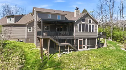 Exterior - 855 Willow Oak Ct, Springboro, OH 45066 photo 11 of 19
