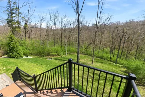 Exterior - 855 Willow Oak Ct, Springboro, OH 45066 photo 17 of 19