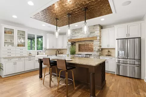 Kitchen - 855 Willow Oak Ct, Springboro, OH 45066 photo 1 of 5