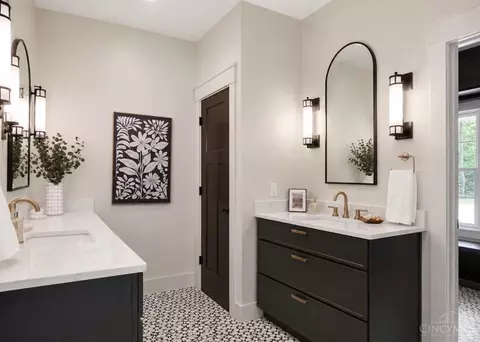 Bath - 855 Willow Oak Ct, Springboro, OH 45066 photo 5 of 8