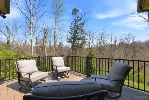 Exterior - 855 Willow Oak Ct, Springboro, OH 45066 photo 7 of 19