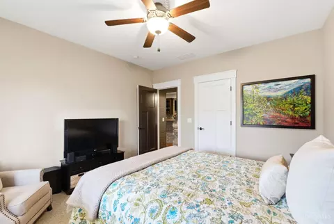 Bedroom - 855 Willow Oak Ct, Springboro, OH 45066 photo 2 of 4