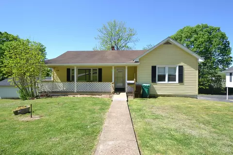 709 Meadow Lane Dr, Ripley, OH 45167
