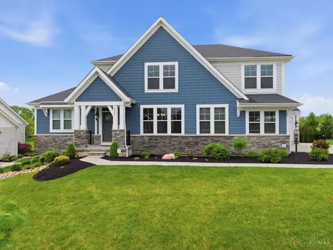 5677 Willow View Dr, Mason, OH 45040