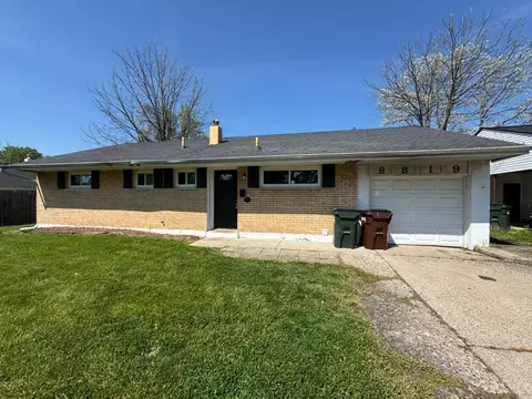 8819 Grenada Dr, Cincinnati, OH 45231
