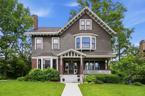 3966 Rose Hill Ave, Cincinnati, OH 45229