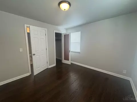 Bedroom - 7849 Seward Ave, Mount Healthy, OH 45231 photo 1 of 3