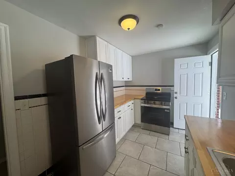 Kitchen - 7849 Seward Ave, Mount Healthy, OH 45231 photo 5 of 5