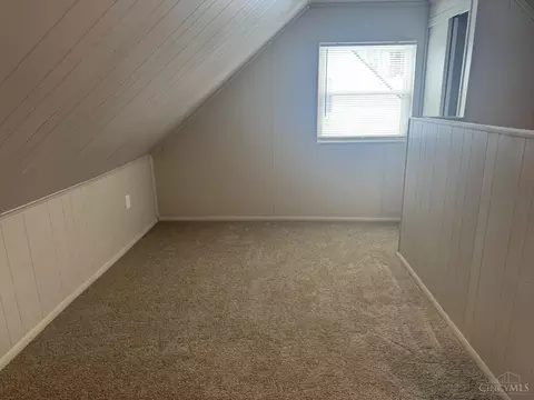 Bedroom - 7849 Seward Ave, Mount Healthy, OH 45231 photo 2 of 3
