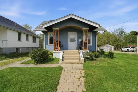 1382 Galbraith Rd, Cincinnati, OH 45231