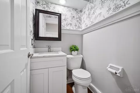 Bath - 2740 Bentley Ct, Cincinnati, OH 45244 photo 1 of 6