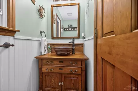 Bath - 7276 Eaglestone Ct, Liberty Township, OH 45044 photo 1 of 9