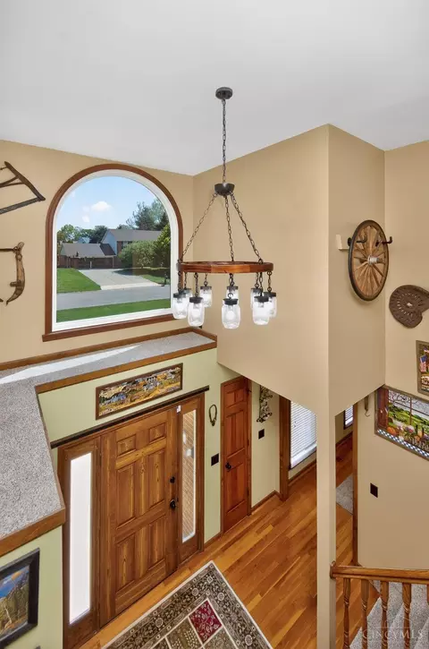Entry Way - 7276 Eaglestone Ct, Liberty Township, OH 45044 photo 4 of 6