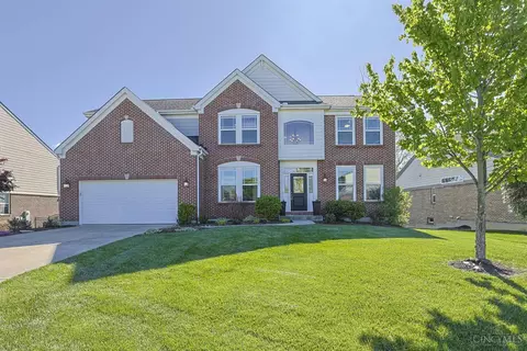 10226 Elmfield Dr, Symmes Twp, OH 45140