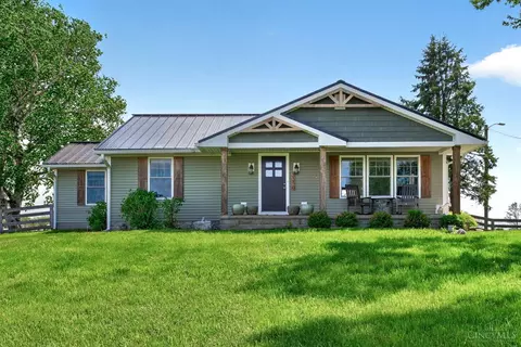 3310 Peterson Rd, Troy, OH 45373