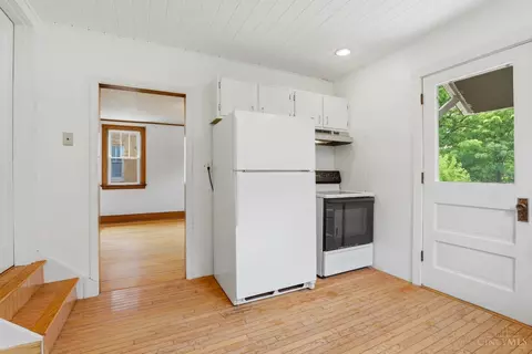 Kitchen - 3519 Darwin Ave, Cheviot, OH 45211 photo 3 of 4