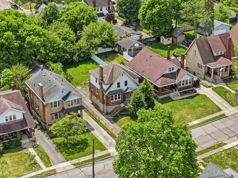 3519 Darwin Ave, Cheviot, OH 45211