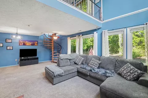 Living - 4207 Deepwood Ln, Cincinnati, OH 45245 photo 1 of 1