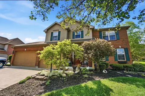 359 Hallmark Ct, Fairfield, OH 45014