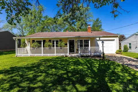 10813 Thornview Dr, Sharonville, OH 45241