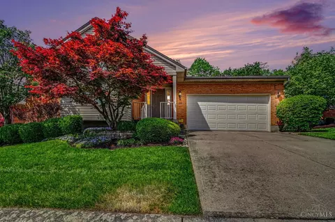 5337 Meadow Estates Dr, Cincinnati, OH 45247