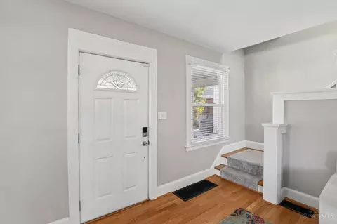 Entry Way - 2925 Utopia Pl, Cincinnati, OH 45208 photo 1 of 2
