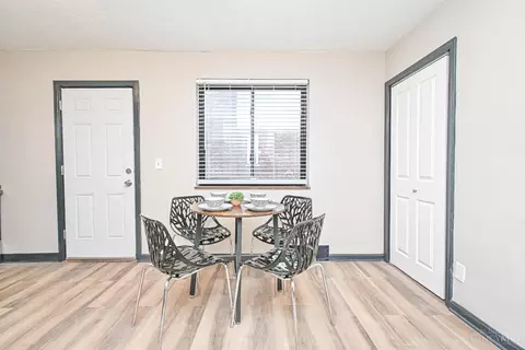 Dining - 5165 Highview Dr, Cincinnati, OH 45238 photo 1 of 1