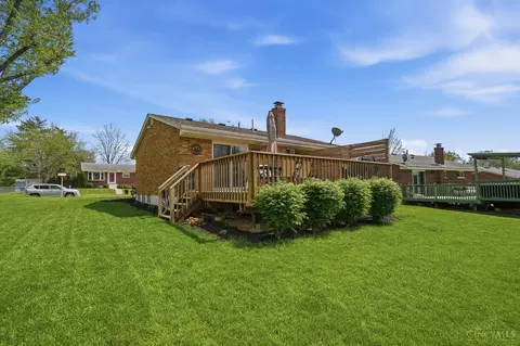 Exterior - 3283 Harmony Ln, Cincinnati, OH 45248 photo 8 of 12