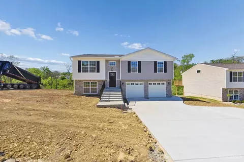 Exterior - 1115 Compton Rd, Cincinnati, OH 45231 photo 2 of 9