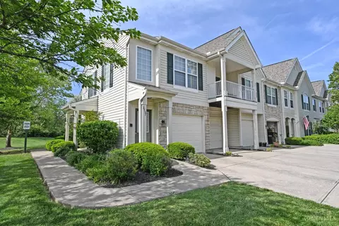 2031 Commons Circle Dr, Batavia, OH 45103